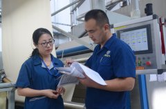 跟進(jìn)巡查，保證機(jī)臺(tái)高效運(yùn)行